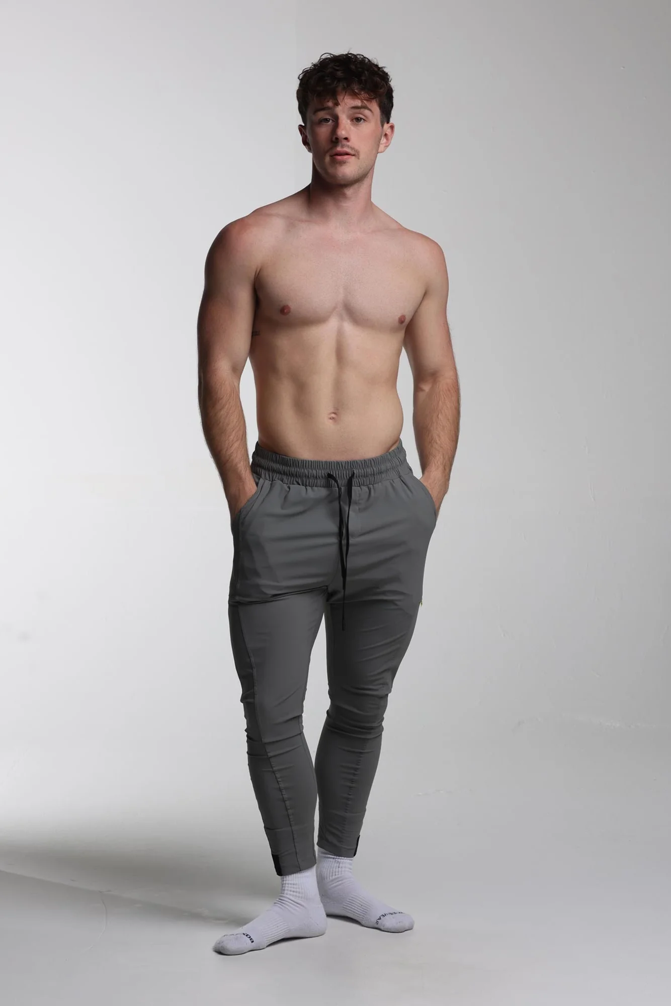 V2 Active Panelled Joggers - Slate Grey - Image 8