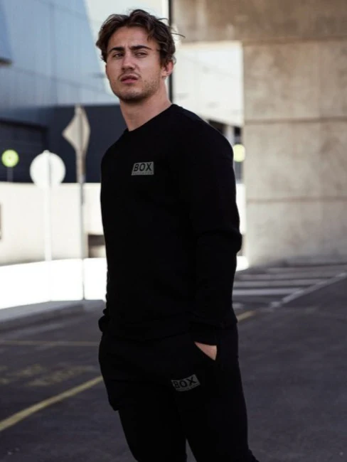 Slim Fit Crew Neck Jumper - Black - Image 6